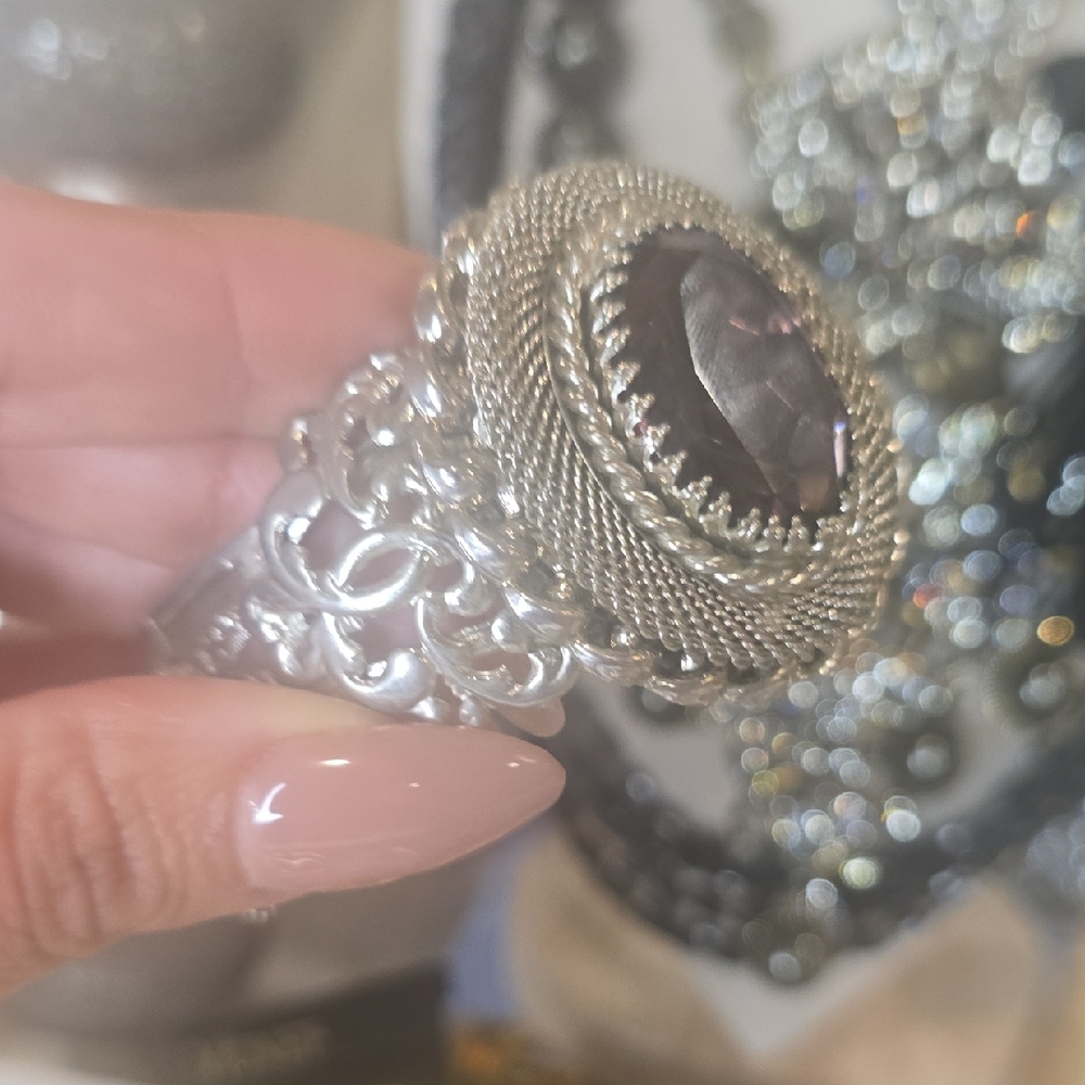 WHITING AND DAVIS Unsigned Bangle